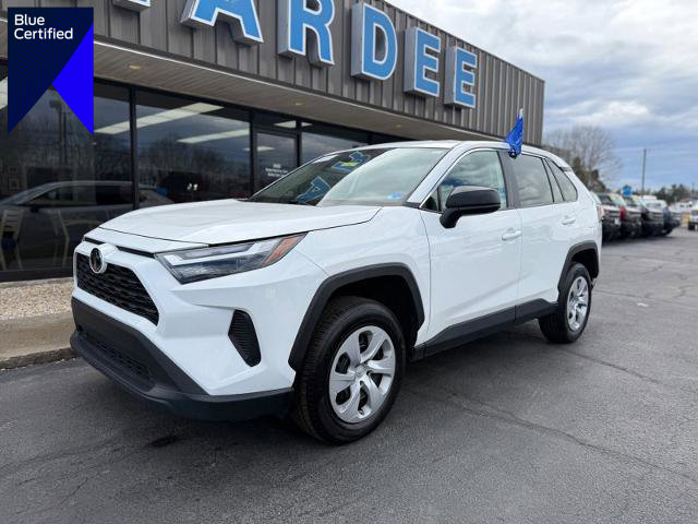 Used 2024 Toyota RAV4 LE image 1
