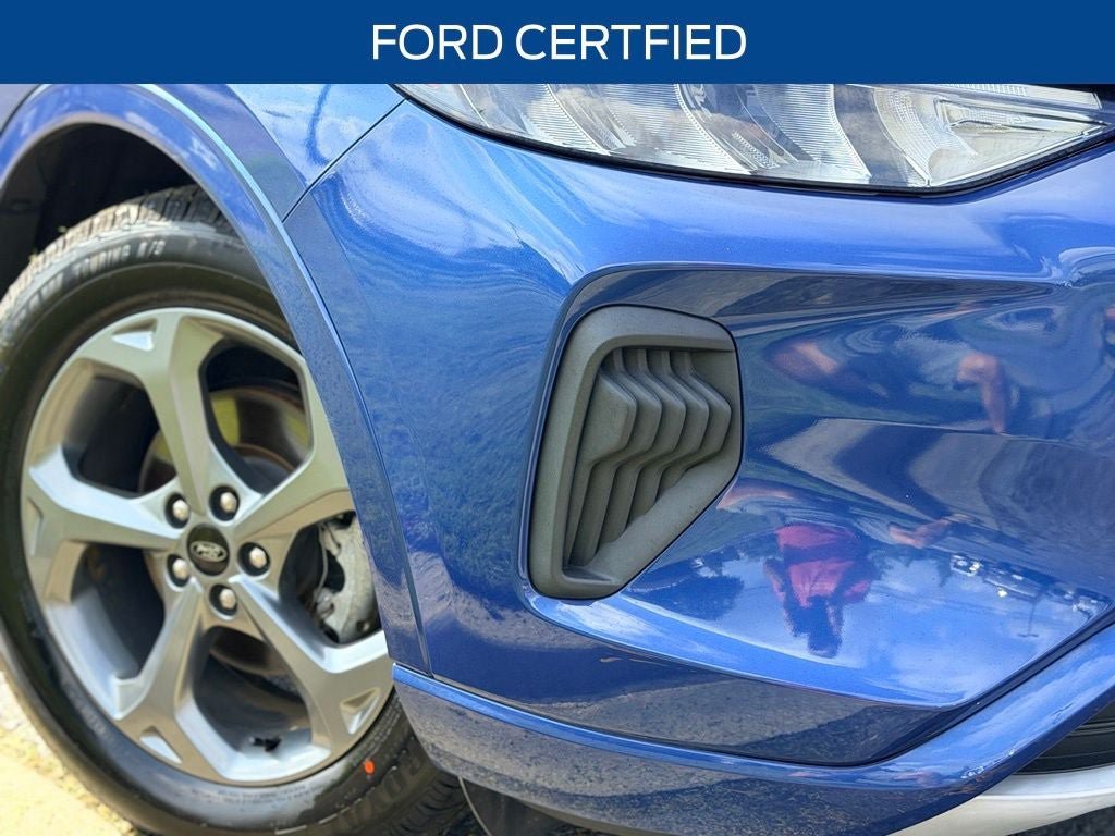Certified 2023 Ford Escape ST-Line w/ Tech Pack #1 FWD image 3