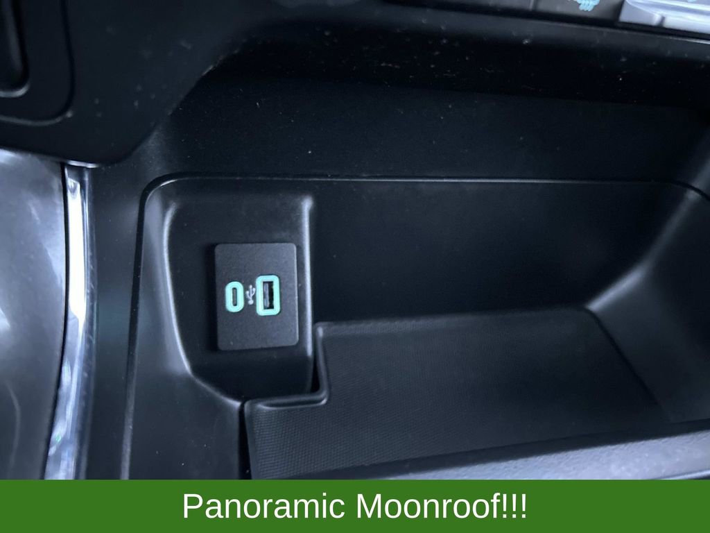 Certified 2022 Ford F150 XLT w/ Equipment Group 302A High image 32