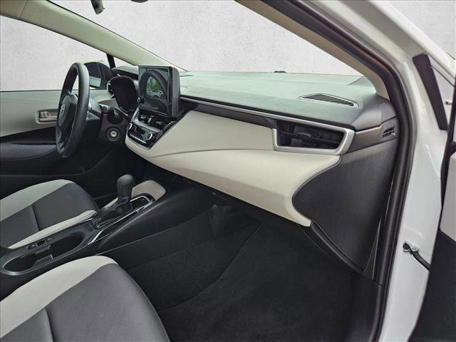 Used 2024 Toyota Corolla LE image 19
