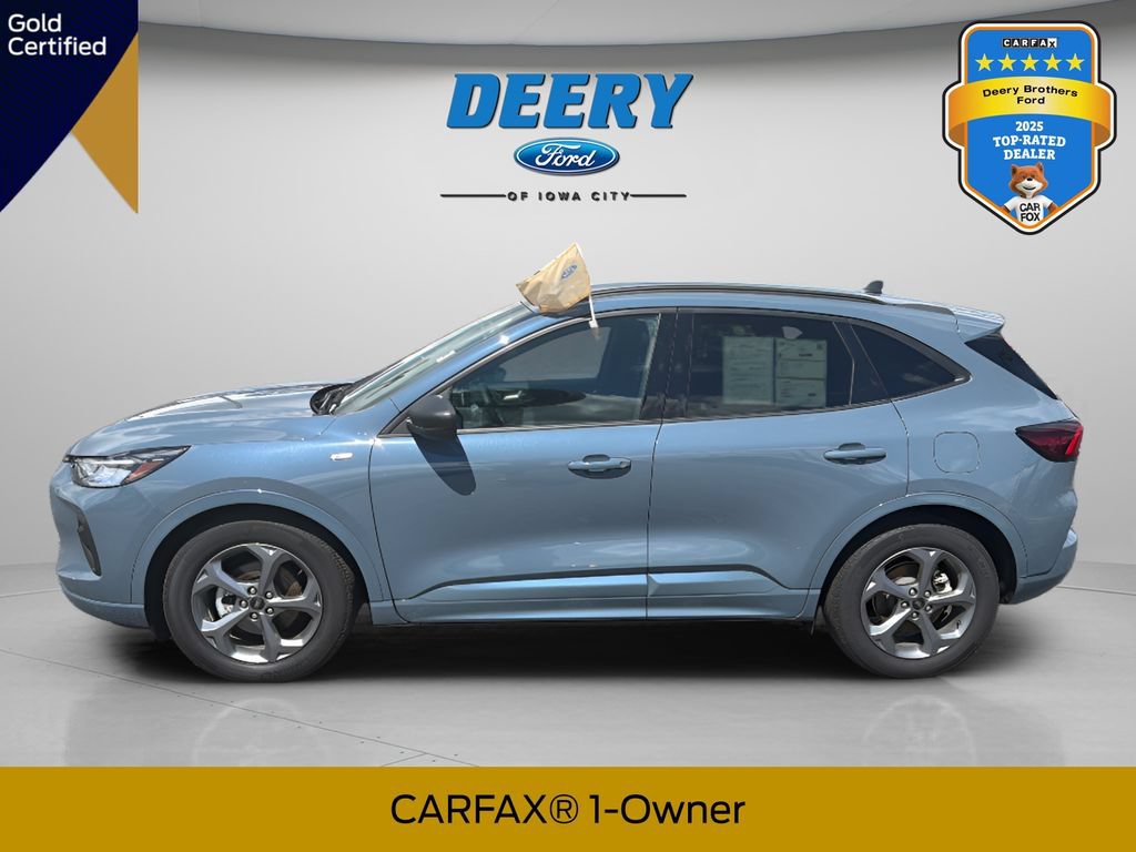 Certified 2023 Ford Escape ST-Line w/ Tech Pack #1 FWD image 3