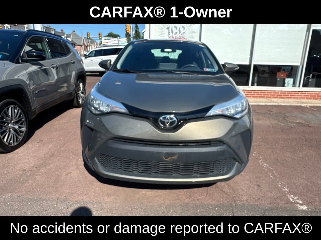 Used 2021 Toyota C-HR LE FWD image 2
