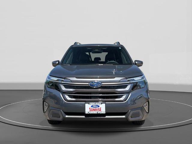 Used 2025 Subaru Forester Limited AWD/4WD image 3