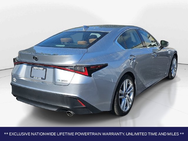 Used 2024 Lexus IS 300 w/ Comfort Package RWD image 4