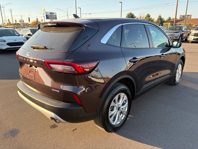 Certified 2023 Ford Escape Active AWD/4WD image 6