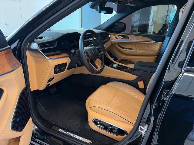 Used 2023 Jeep Grand Cherokee L Summit AWD/4WD image 12