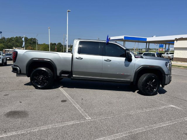 Used 2024 GMC Sierra 2500 AT4 w/ AT4 Premium Plus Package AWD/4WD image 2