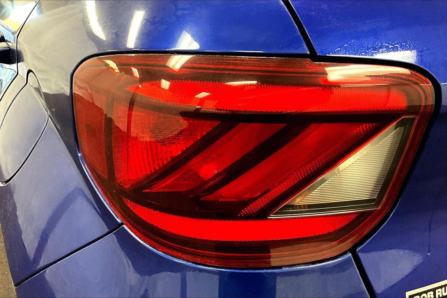 Used 2024 Hyundai Venue SEL image 28