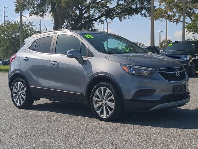 Used 2019 Buick Encore Preferred FWD image 2