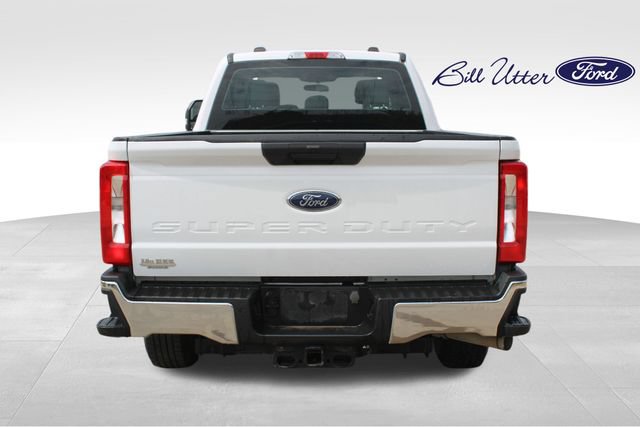 Certified 2024 Ford F250 XL w/ XL Chrome Package RWD image 6