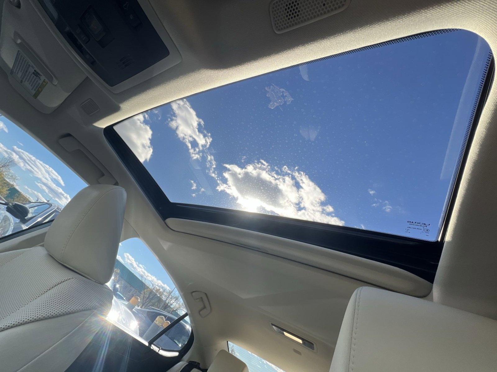 Used 2022 Lexus ES 350 w/ Premium Package image 24