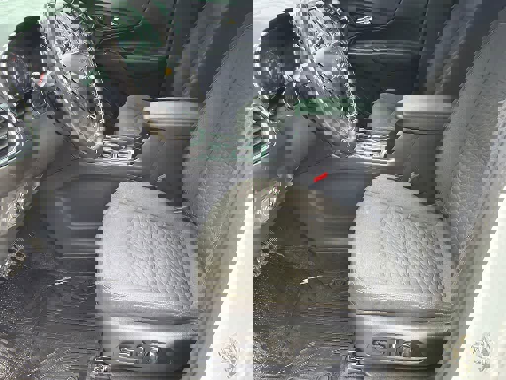 Used 2020 Chevrolet Equinox LT image 10