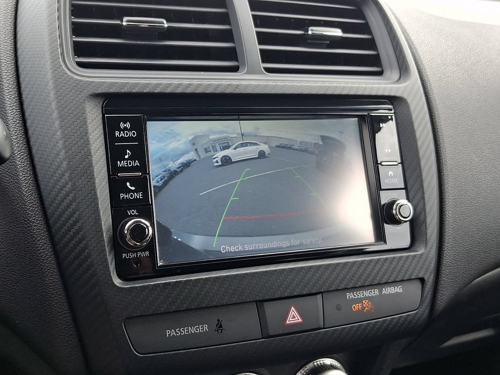 Used 2025 Mitsubishi Outlander Sport ES AWD/4WD image 17