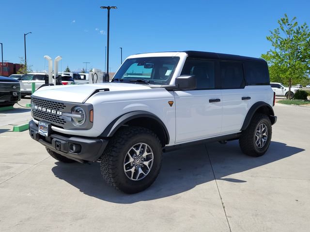 Certified 2025 Ford Bronco Badlands AWD/4WD image 4
