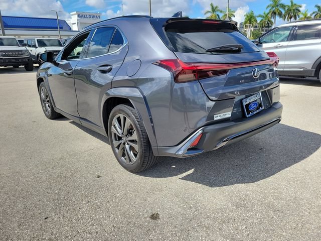 Used 2024 Lexus UX 250h F Sport FWD image 4