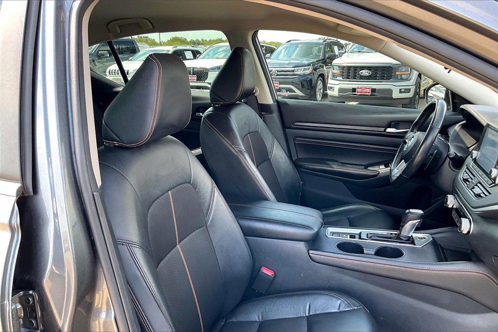 Used 2022 Nissan Altima 2.5 SR image 30