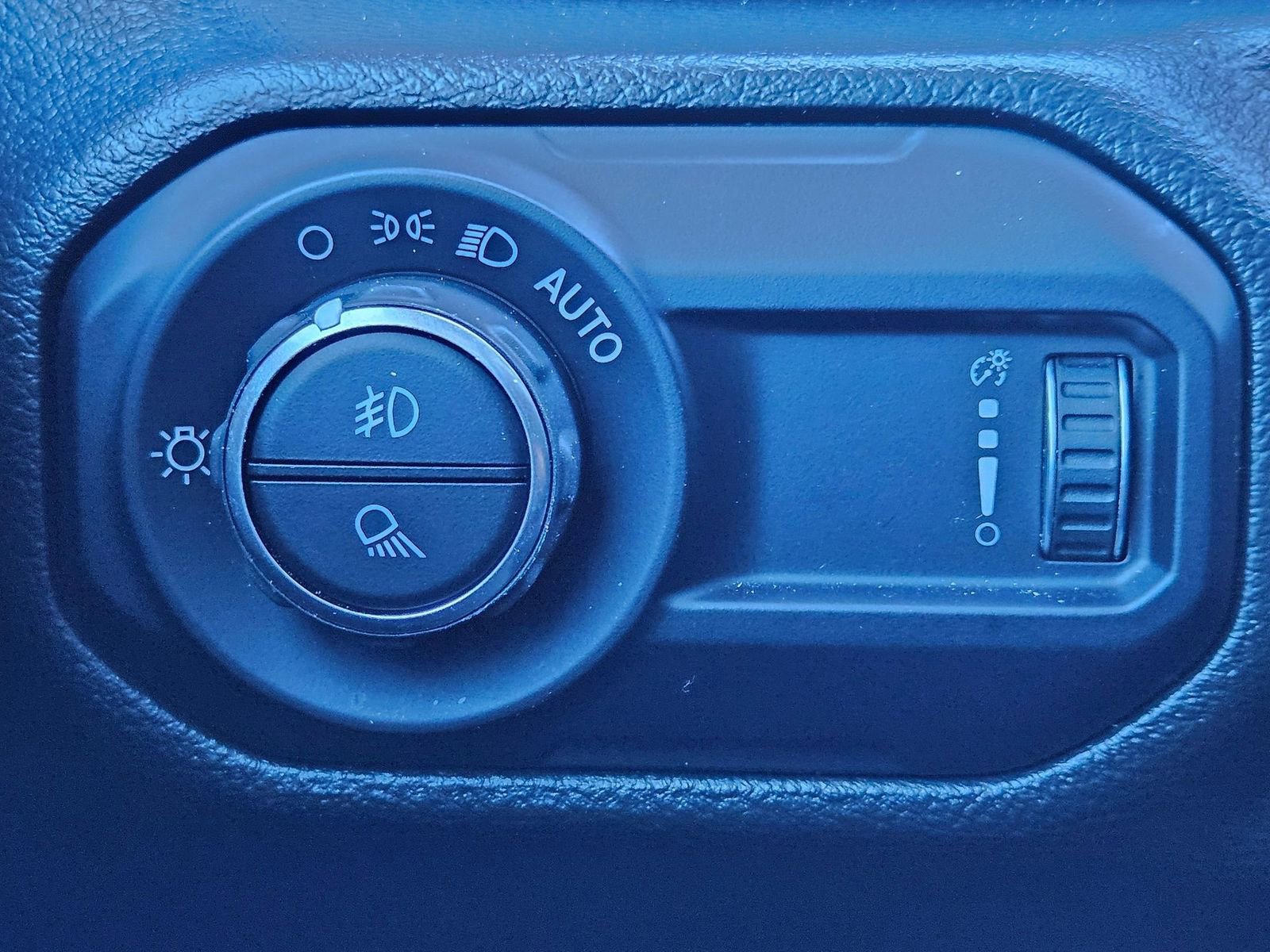 Used 2023 Jeep Gladiator Mojave w/ LED Lighting Group image 16