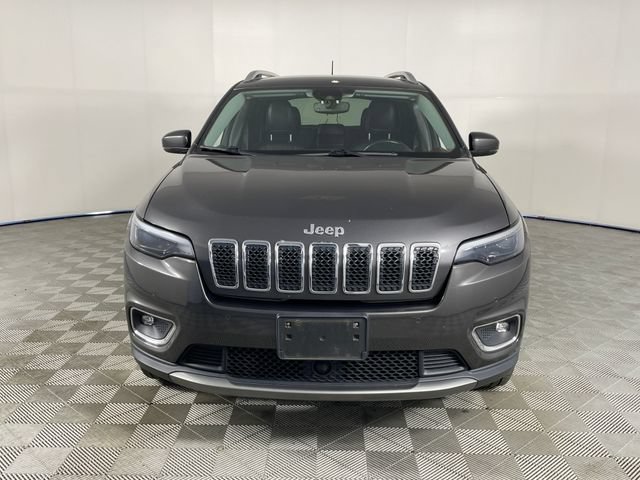 Used 2019 Jeep Cherokee Limited w/ Luxury Group AWD/4WD image 18