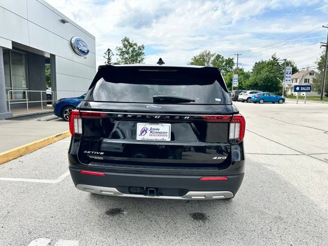 Certified 2025 Ford Explorer Active w/ Active Comfort Package AWD/4WD image 13