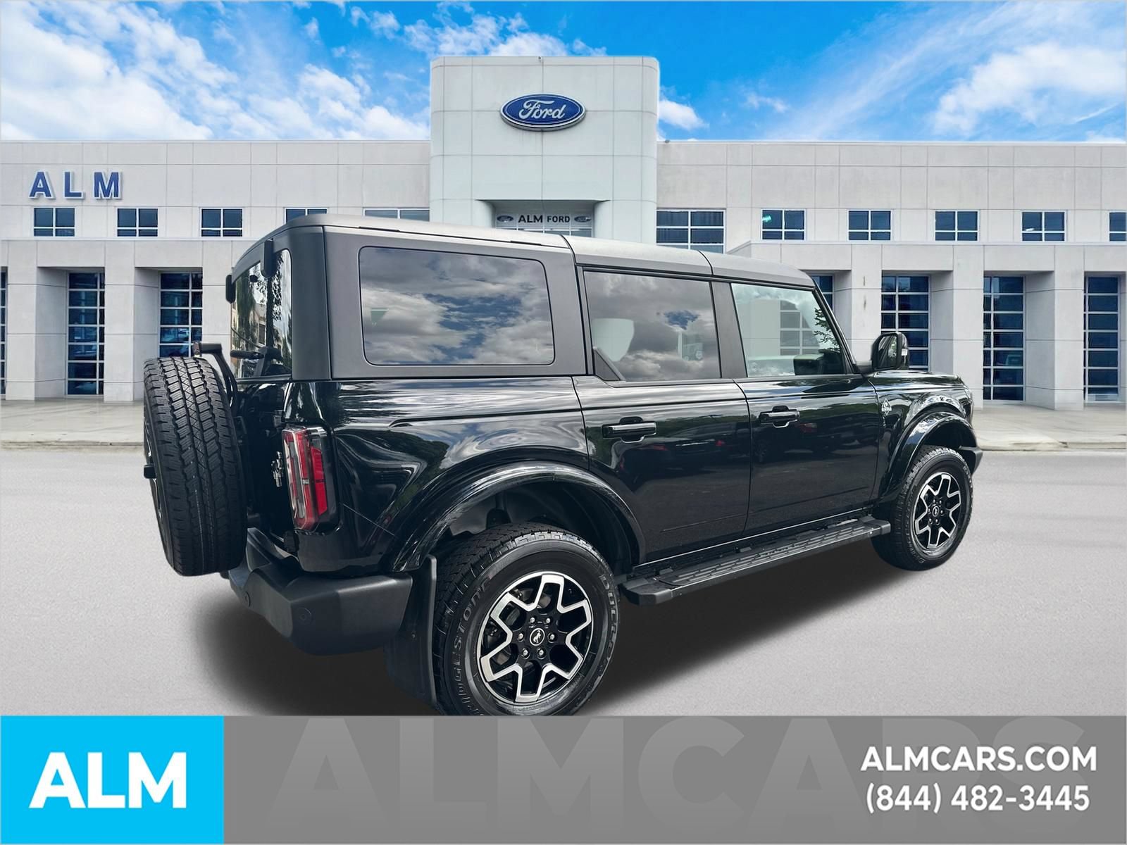 Certified 2024 Ford Bronco Outer Banks AWD/4WD image 5