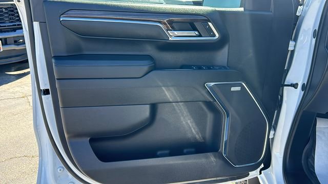 Used 2024 Chevrolet Silverado 1500 LT Trail Boss w/ Convenience Package II image 16