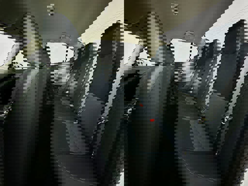 Used 2023 Nissan Sentra SV image 16