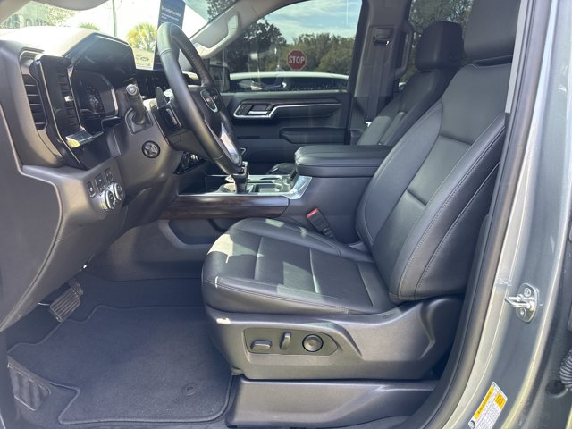 Used 2025 GMC Sierra 1500 SLT w/ SLT Premium Package AWD/4WD image 19