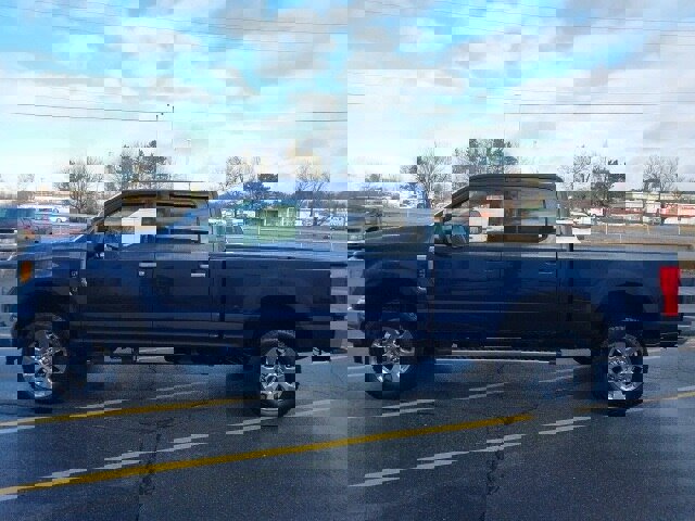 Certified 2017 Ford F250 Lariat w/ Chrome Package image 2