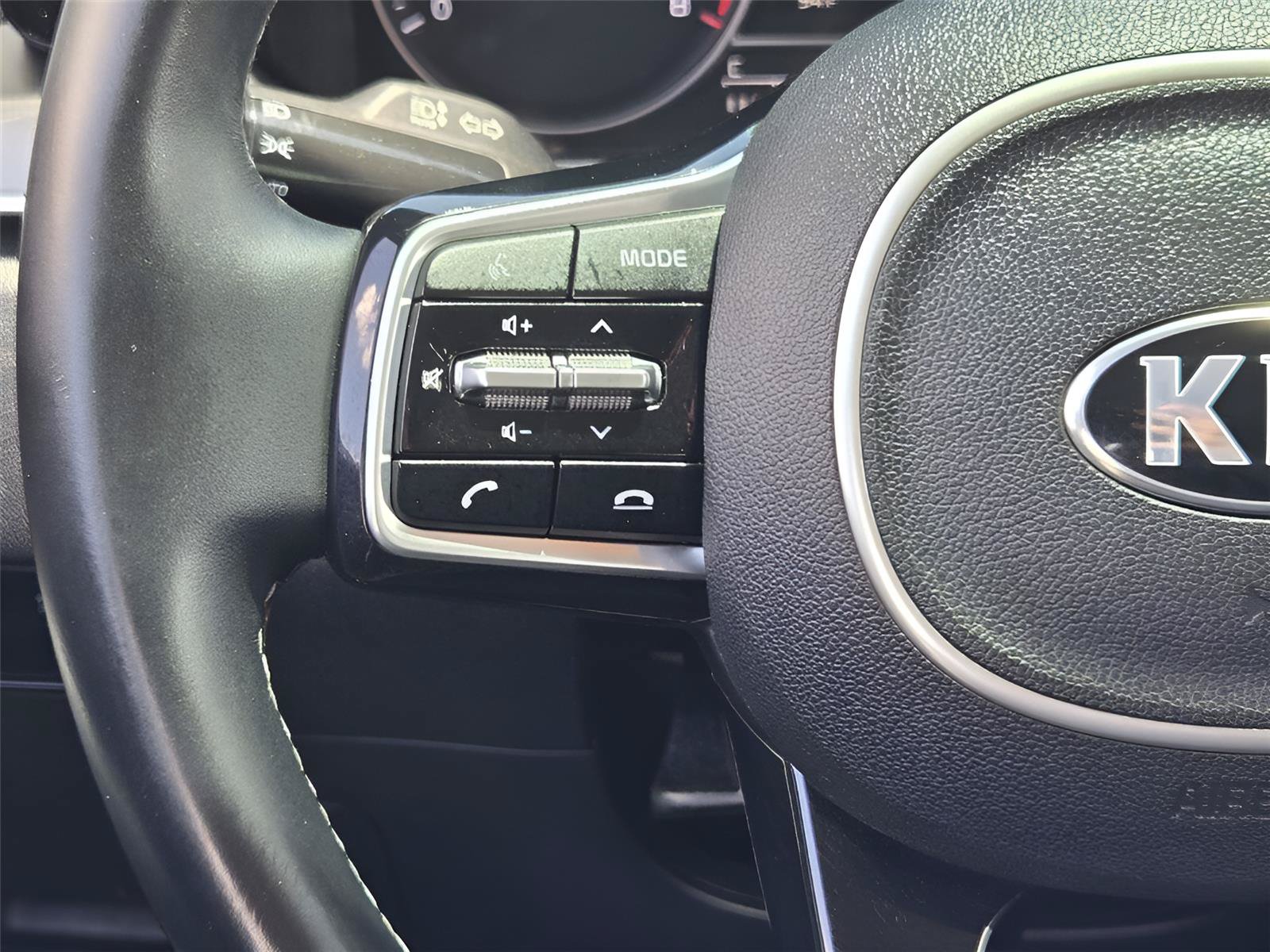 Used 2021 Kia Sorento S FWD image 26