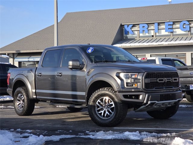 Certified 2018 Ford F150 Raptor w/ Equipment Group 802A Luxury image 8