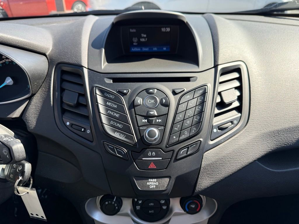 Certified 2019 Ford Fiesta SE image 22