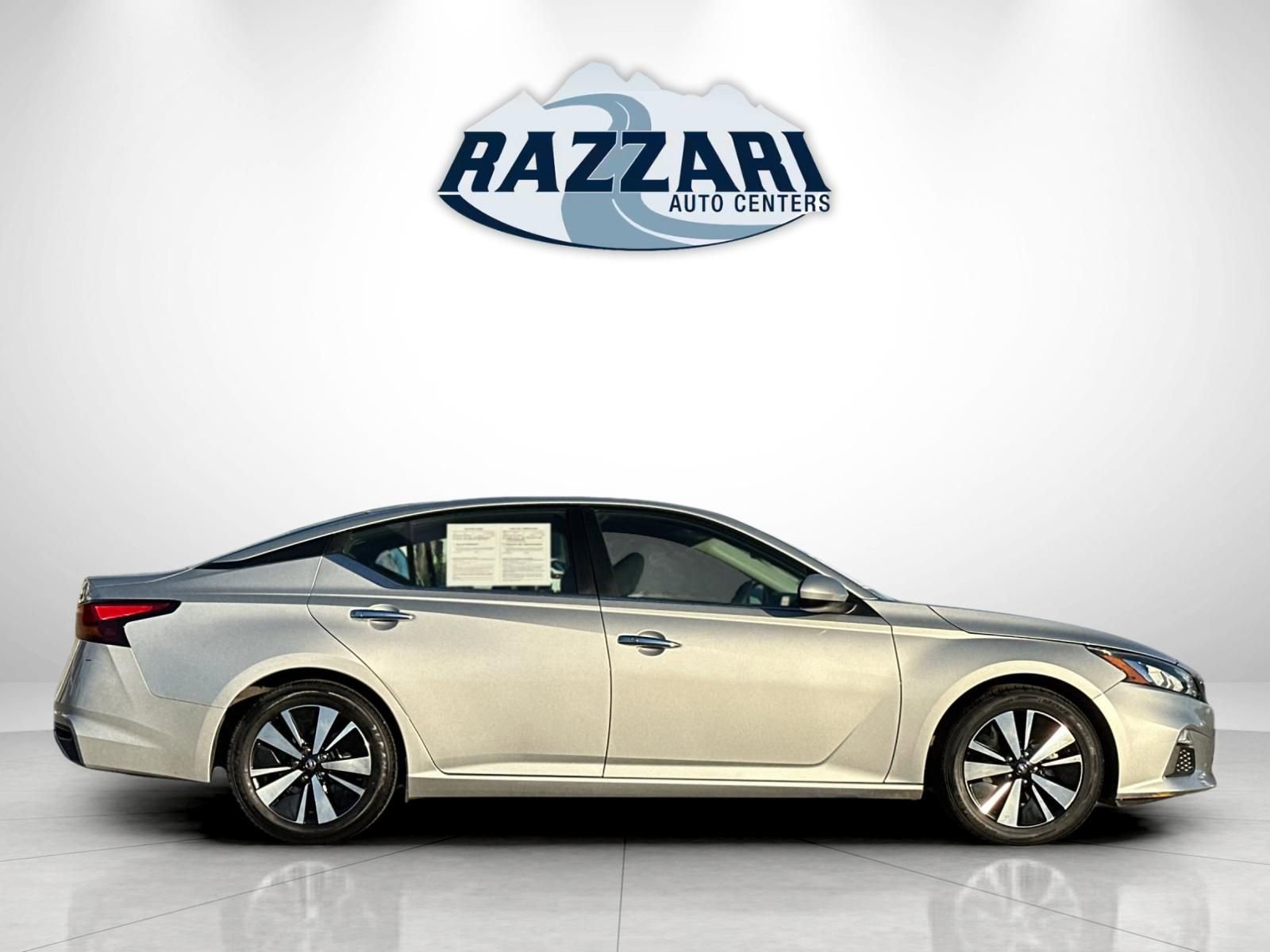 Used 2022 Nissan Altima 2.5 SV image 6