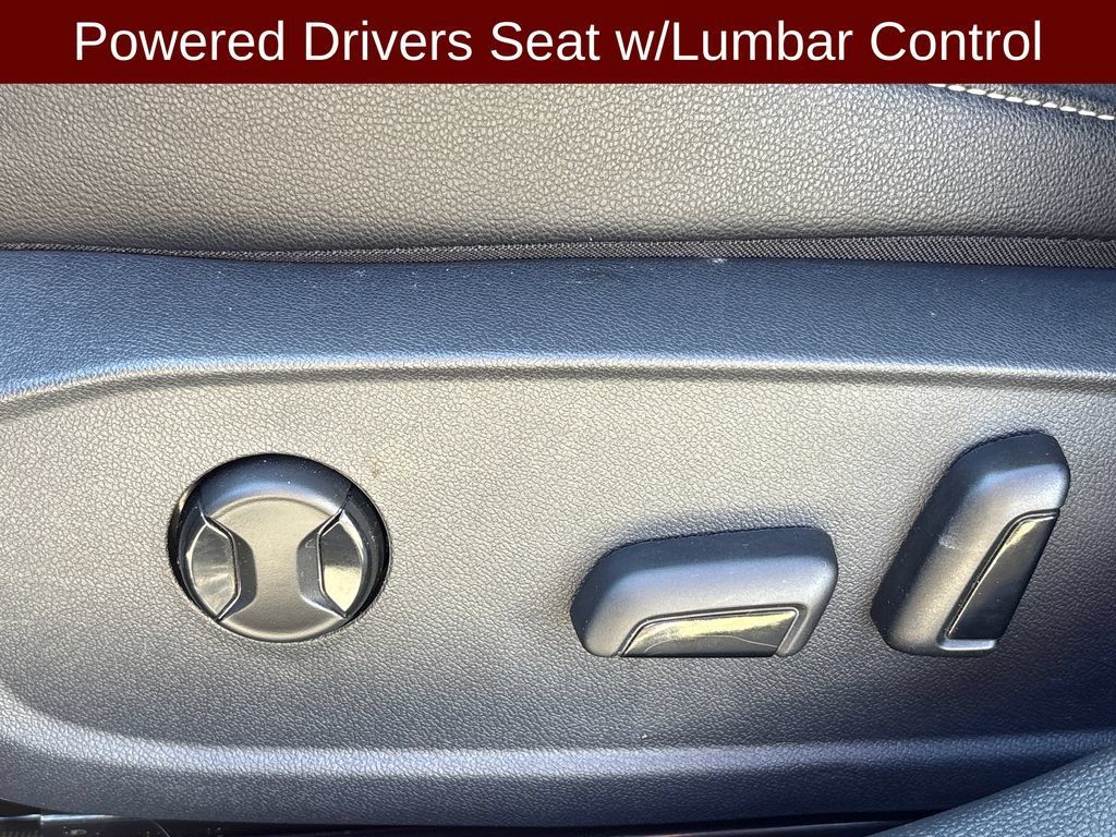 Used 2023 Volkswagen Jetta SE FWD image 25
