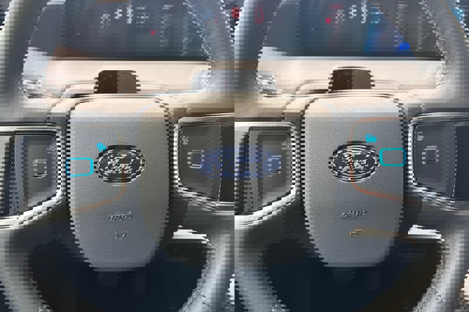 Certified 2025 Ford Expedition Active image 25