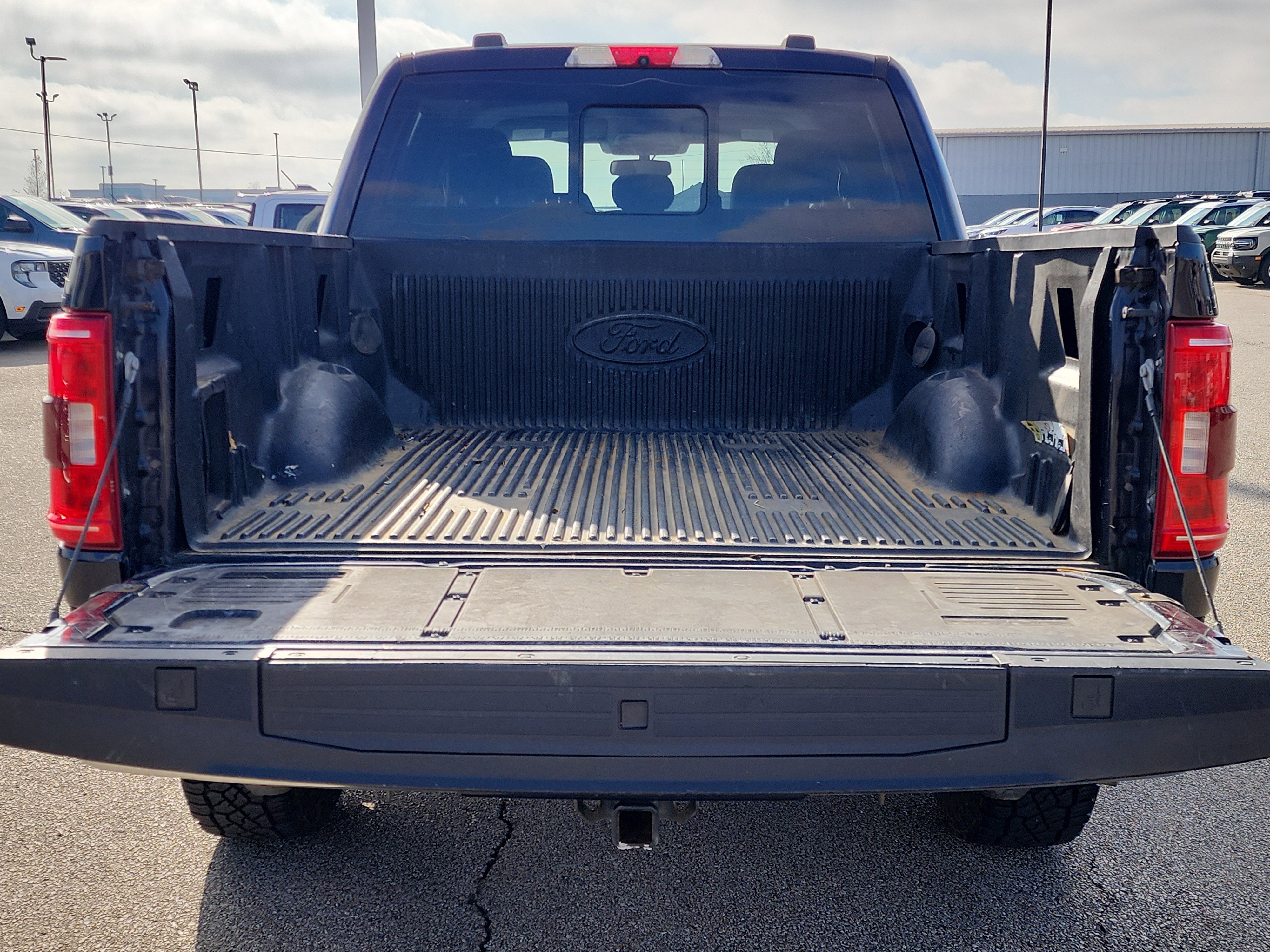 Certified 2021 Ford F150 XLT w/ Equipment Group 302A High image 13