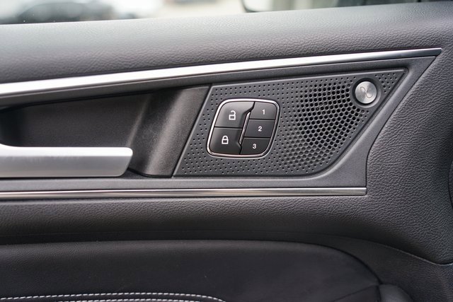 Certified 2019 Ford Edge Titanium w/ Cold Weather Package image 13