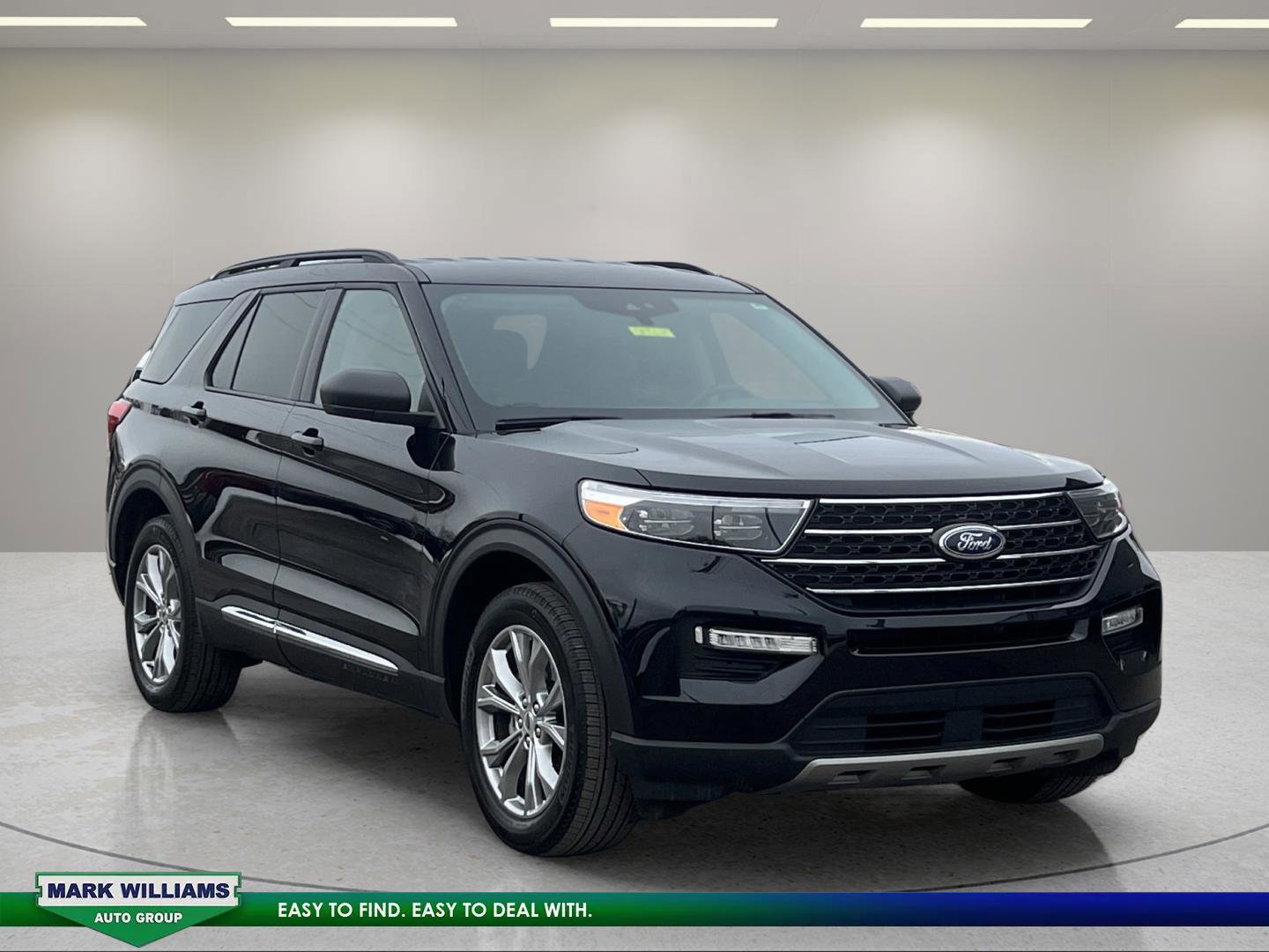 Certified 2023 Ford Explorer XLT w/ Equipment Group 202A image 1