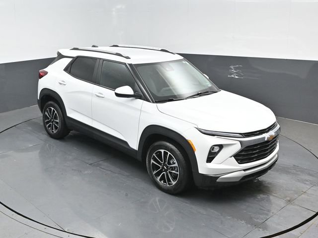 Used 2025 Chevrolet TrailBlazer LT AWD/4WD image 17