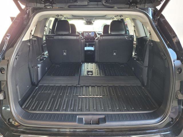 Used 2022 Toyota Highlander Platinum image 35