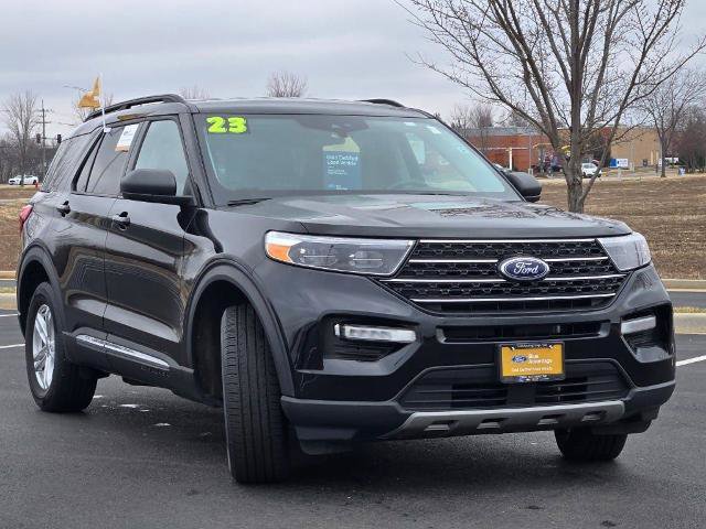 Certified 2023 Ford Explorer XLT w/ Equipment Group 202A AWD/4WD image 4
