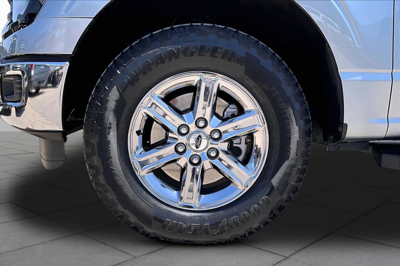 Certified 2024 Ford F150 XLT w/ FX4 Off-Road Package AWD/4WD image 11