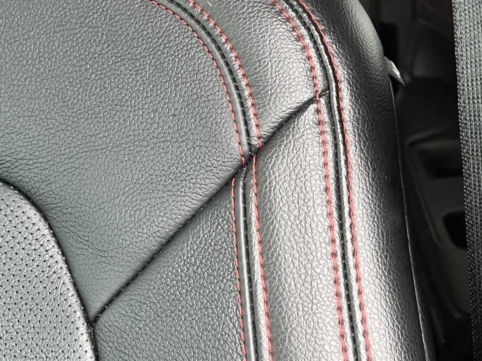 Certified 2020 Ford Expedition Limited w/ Equipment Group 303A image 12