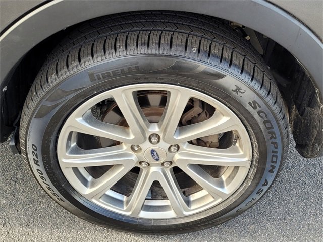 Certified 2017 Ford Explorer Limited w/ Equipment Group 301A image 18