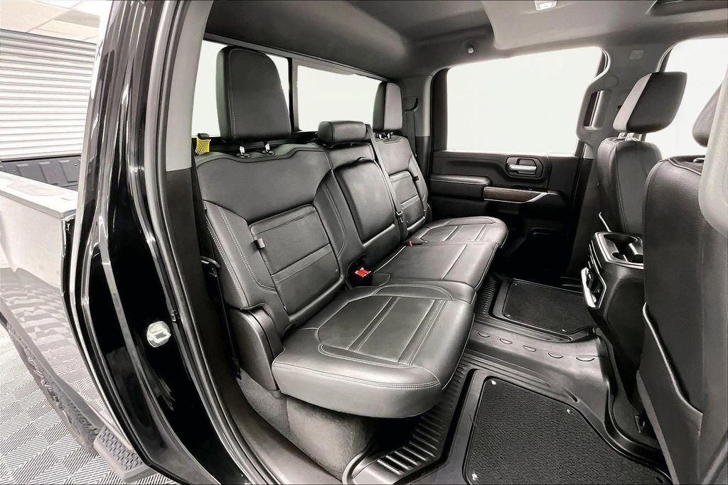 Used 2021 GMC Sierra 2500 Denali w/ Denali Black Diamond Edition image 28