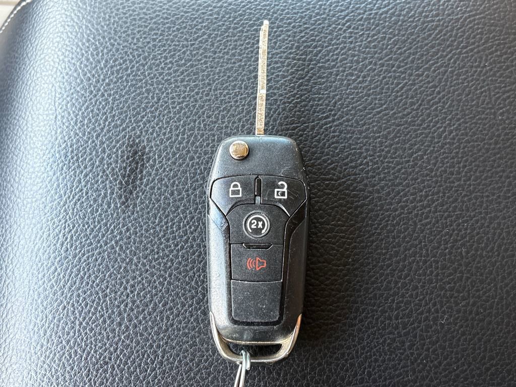 Certified 2018 Ford F250 Lariat w/ Chrome Package image 34