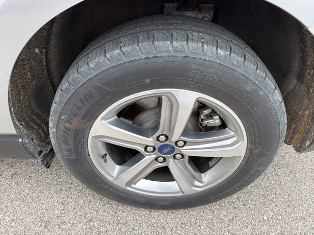 Certified 2022 Ford Edge SEL w/ Convenience Package AWD/4WD image 12