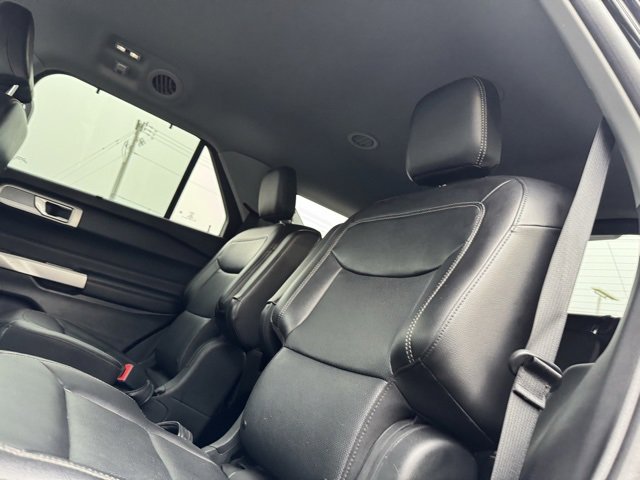 Certified 2023 Ford Explorer Limited w/ Equipment Group 301A image 11