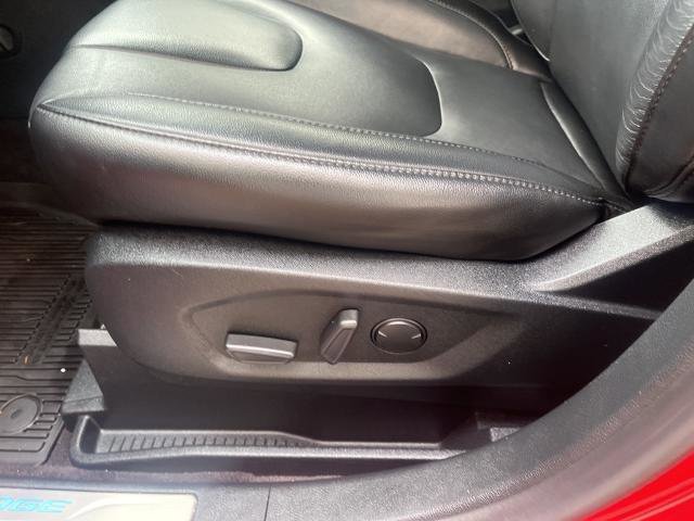 Certified 2020 Ford Edge Titanium image 18