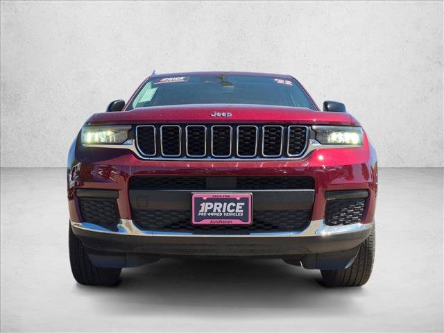Used 2022 Jeep Grand Cherokee L Laredo w/ Luxury Tech Group I AWD/4WD image 2