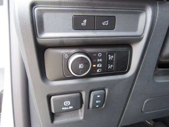 Certified 2024 Ford Expedition XLT RWD image 14